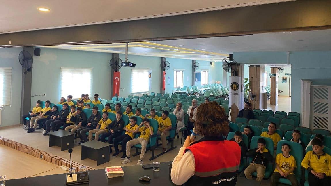 OKULUMUZDA HİJYEN VE GIDA GÜVENLİĞİ SEMİNERİ YAPILDI